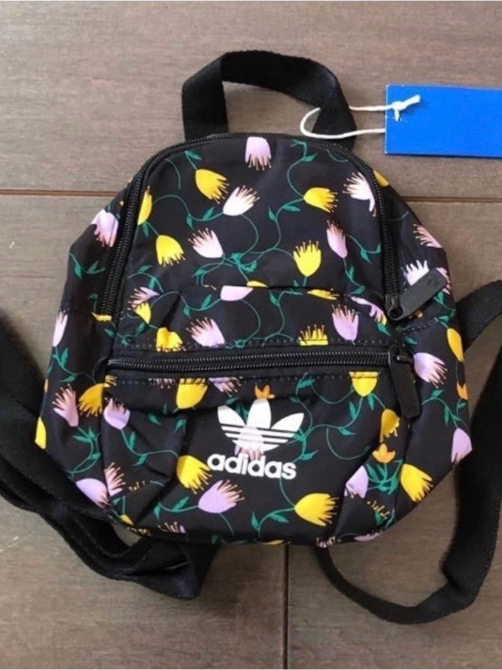 Adidas mini backpack - Picture 3 of 11